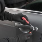 Golf van diefstallen uit voertuigen in Gingelom: politie zoekt getuigen