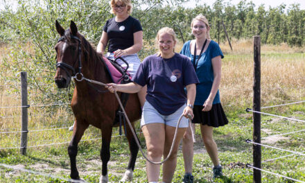 Tien jaar warme zorg en dierenliefde bij Polly’s Ranch