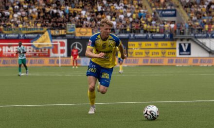 Verrast STVV zaterdag op het veld van Zulte-Waregem? “Hoe lang zullen de Kanaries bovenaan blijven vliegen?”