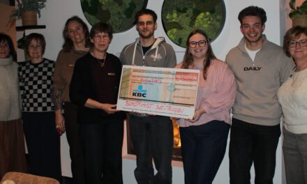 Soroptimisten schenken 5.000 euro aan Habbekrats voor nieuw moestuinproject