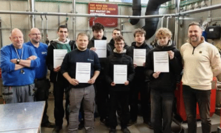 Leerlingen 7e jaar Technicus Installatietechnieken behalen certificaat