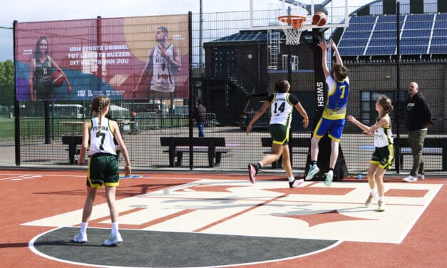 Nieuw 3×3-basketbalveld geopend op sportcomplex in Nieuw Sint-Truiden met wedstrijdjes