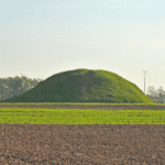 Nieuwe plannen voor windmolens naast historische grafheuvel zorgen opnieuw voor discussie